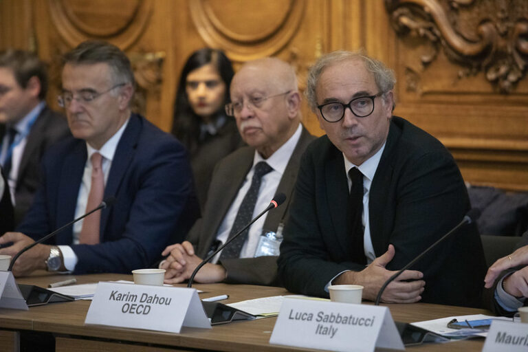 54923098108_911130378f_c